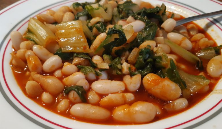 ALUBIAS BLANCAS CON ACELGAS RECETAS DE COCINA ABUELA MARÍA