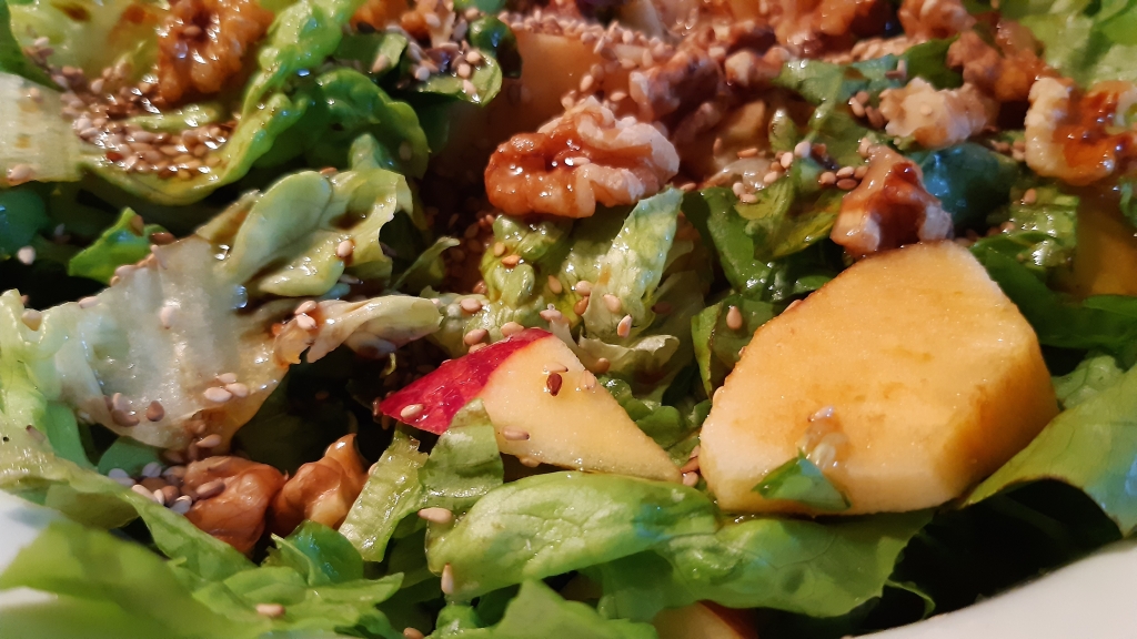 ENSALADA DE MANZANA Y NUECES - RECETAS DE COCINA ABUELA MARÍA