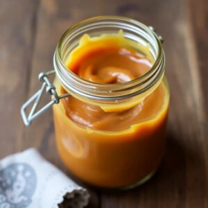 Aprende cómo hacer dulce de leche, siguiendo los pasos y consejos de la abuela María, te va a quedar un dulce de leche, realmente delicioso.