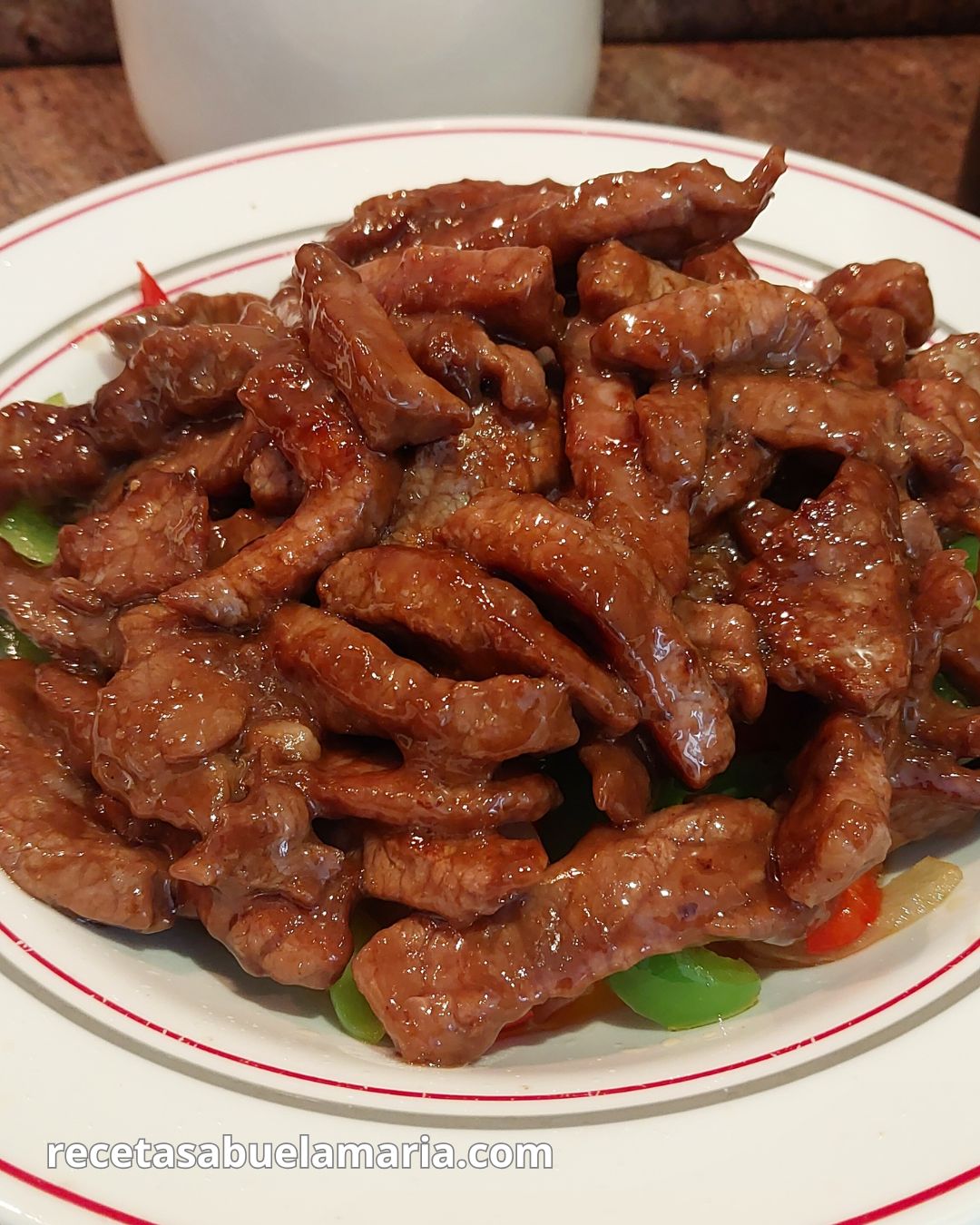Wok de ternera con verduras, el secreto para que quede tierna