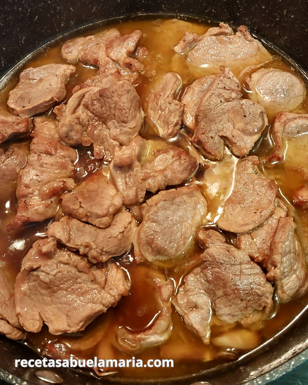 Solomillo al whisky receta tradicional de los bares de Sevilla