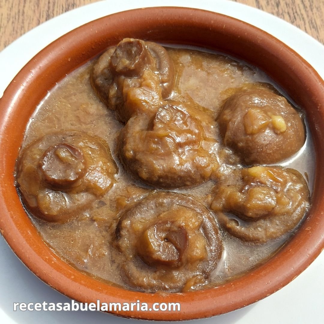Champiñones en salsa la receta fácil de los bares